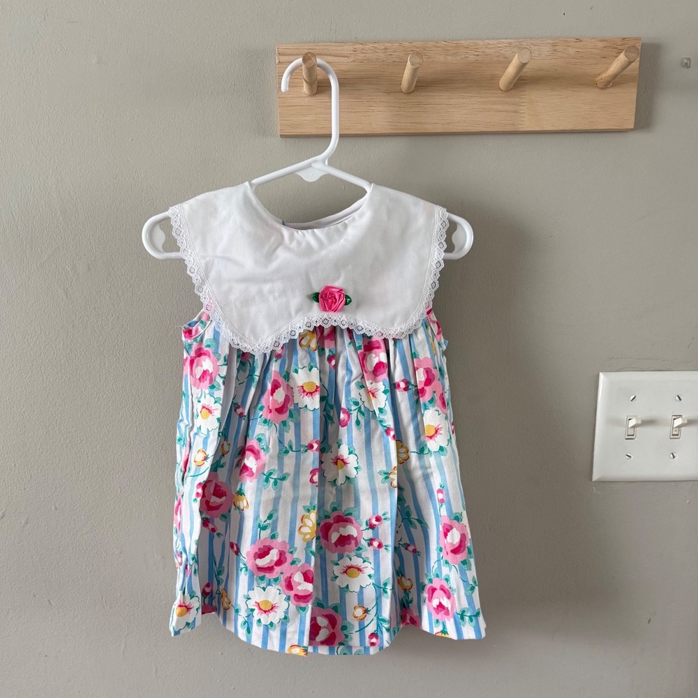 2T. Forever florals vintage dress